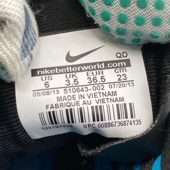 Nike Shoes Woman's Size 6 2013 Black Blue Basketball Shoes Lace Up Sneakers - Picture 9 of 16